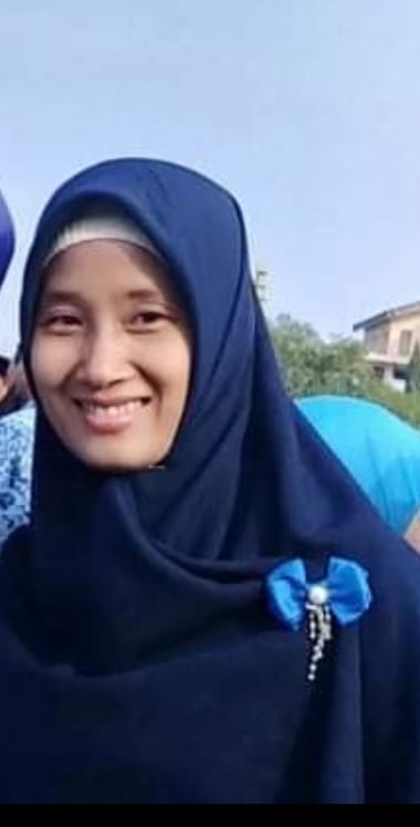 NUR UMI PELITAWATI, S.IP. M.IP